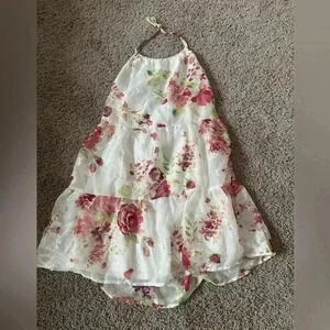 Cute girl flower dress.